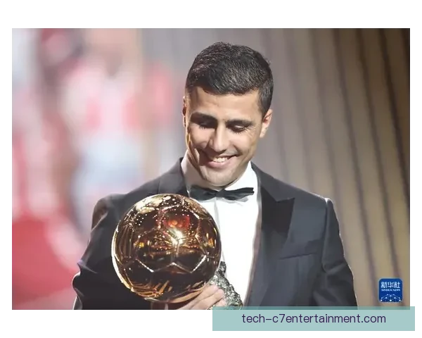 2025金球奖颁奖典礼确认重回巴黎夏特莱剧院再现世界足坛荣耀时刻 🌟⚽